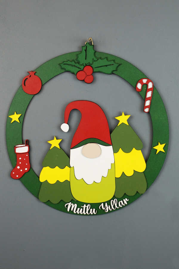 Mutlu Yıllar Temalı Ahşap Yılbaşı Kapı Süsü - Sevimli Noel Baba Desenli